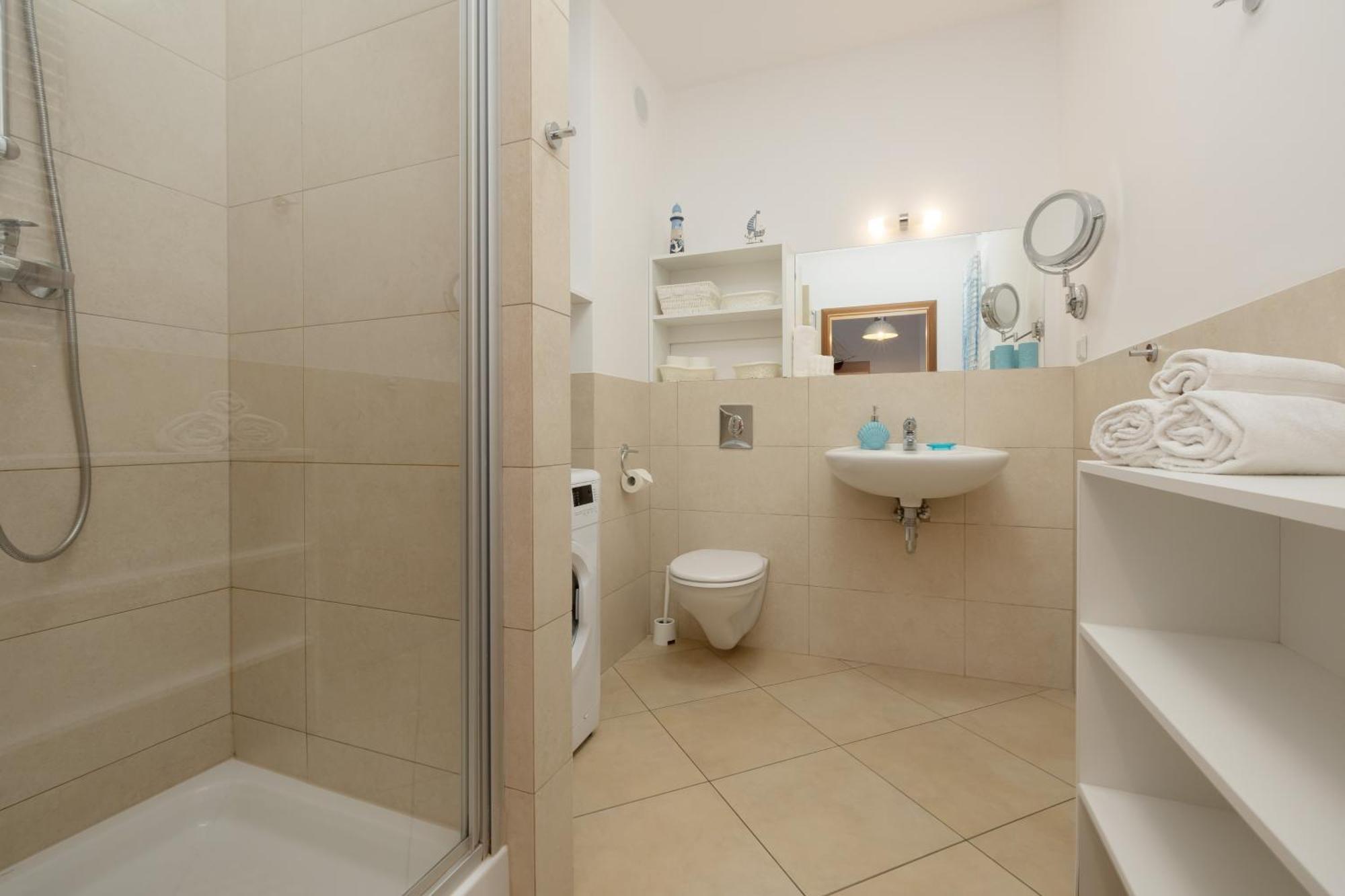 Aquamarina Apartment With Terrace - Close To The Beach - By Renters Miedzyzdroje Εξωτερικό φωτογραφία